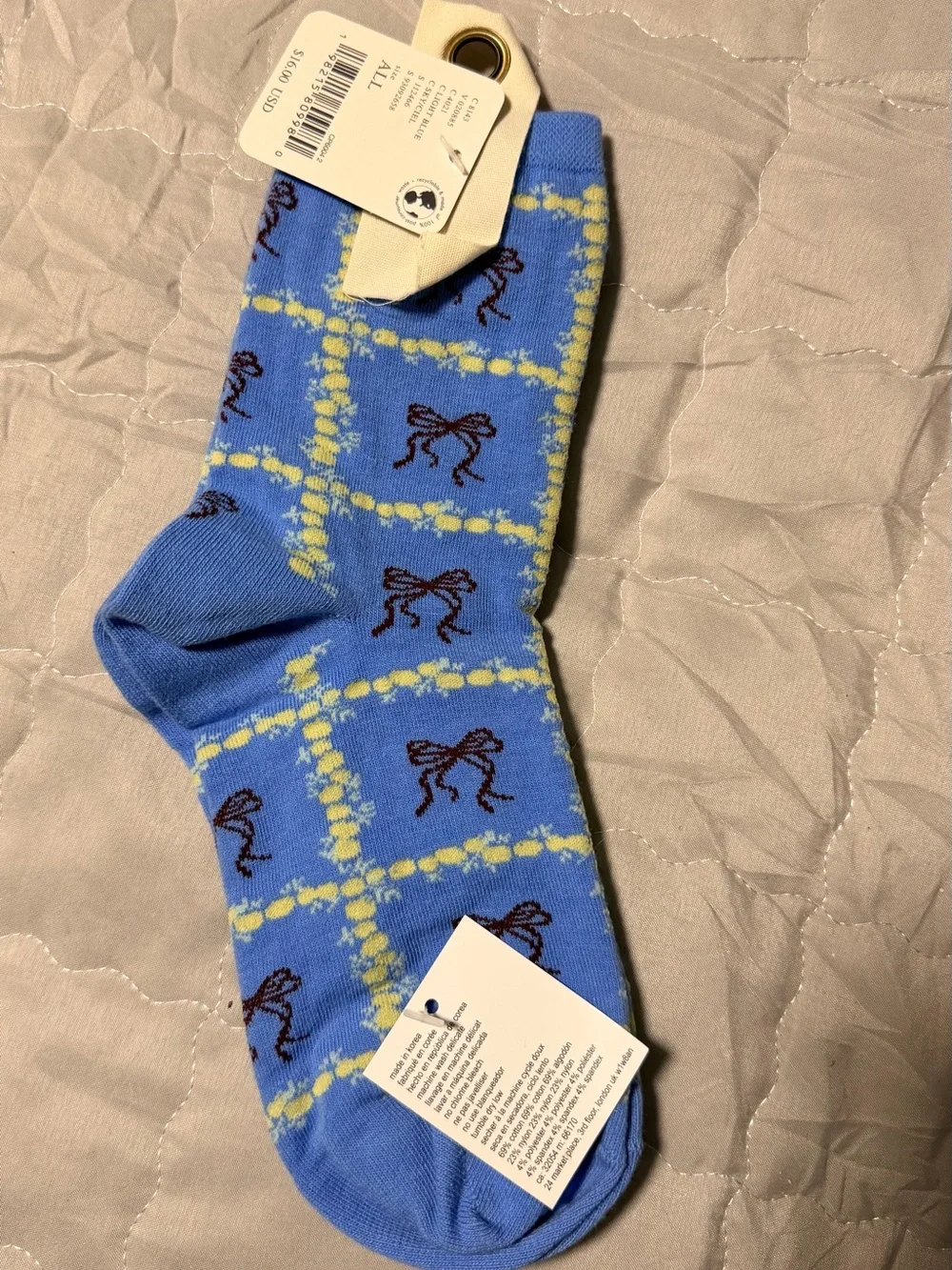 Free People Tie a Bow Crew Socks in Sky Blue NWT